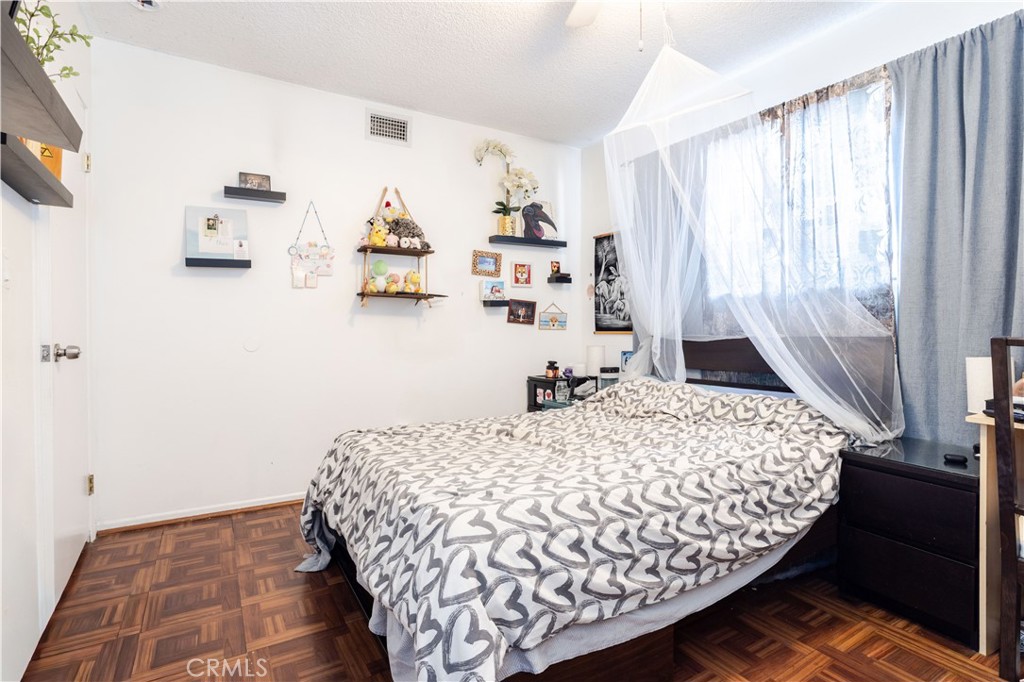 MLS #SR25274189 image #12