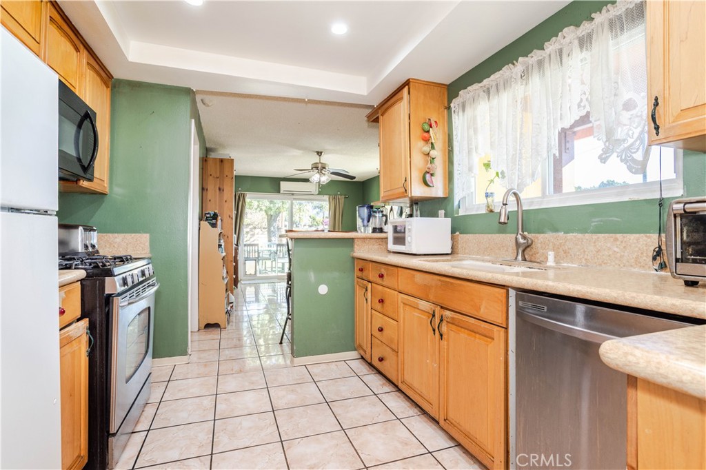 MLS #SR25274189 image #5