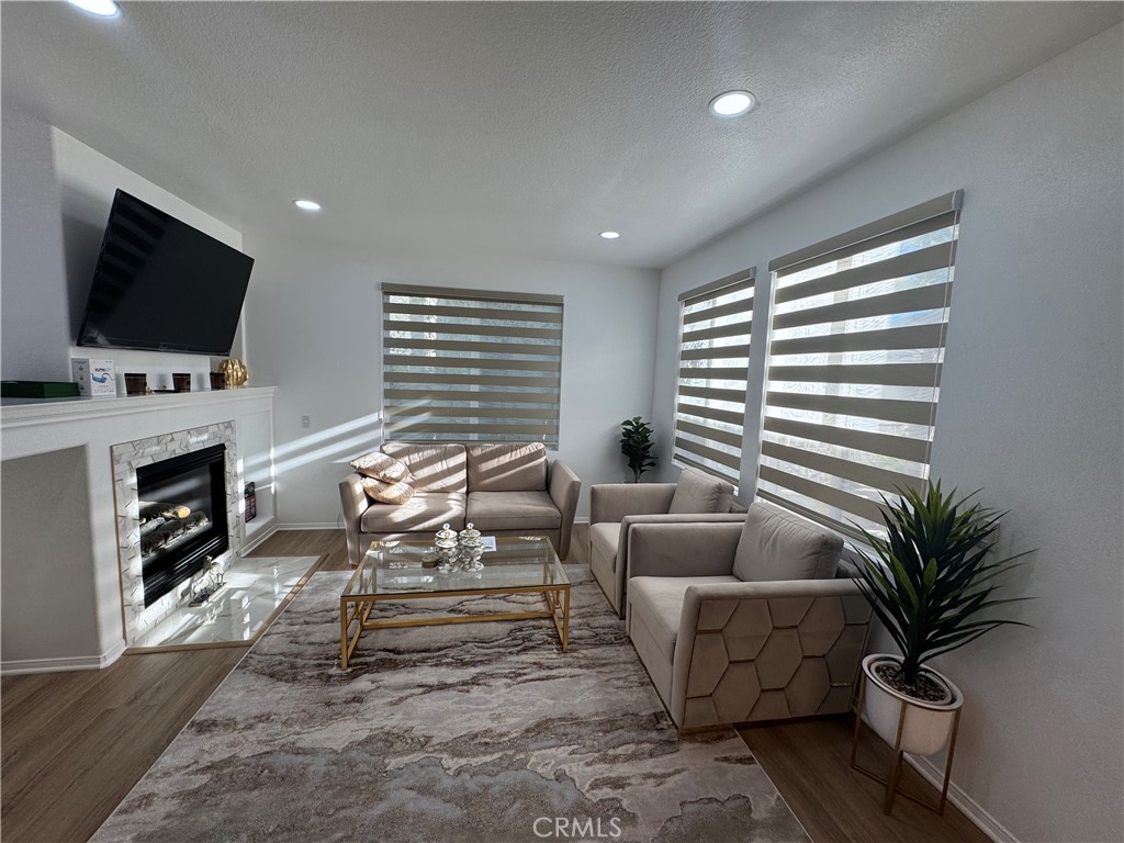 MLS #SR25274225 image #4