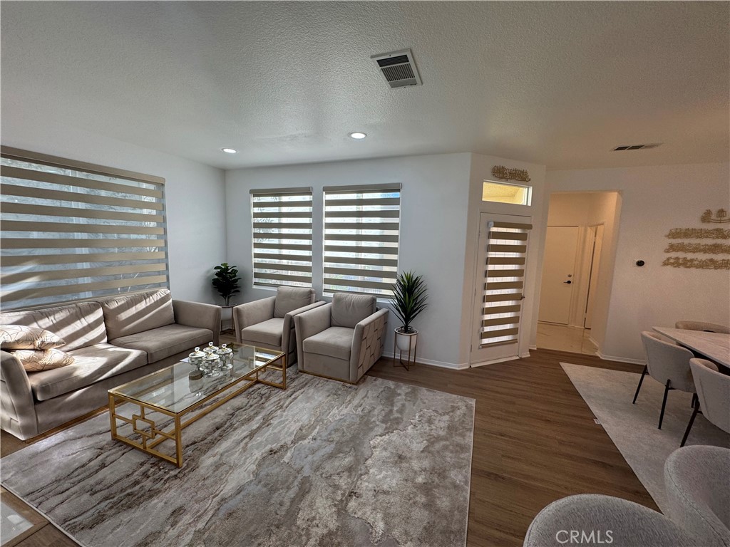 MLS #SR25274225 image #5