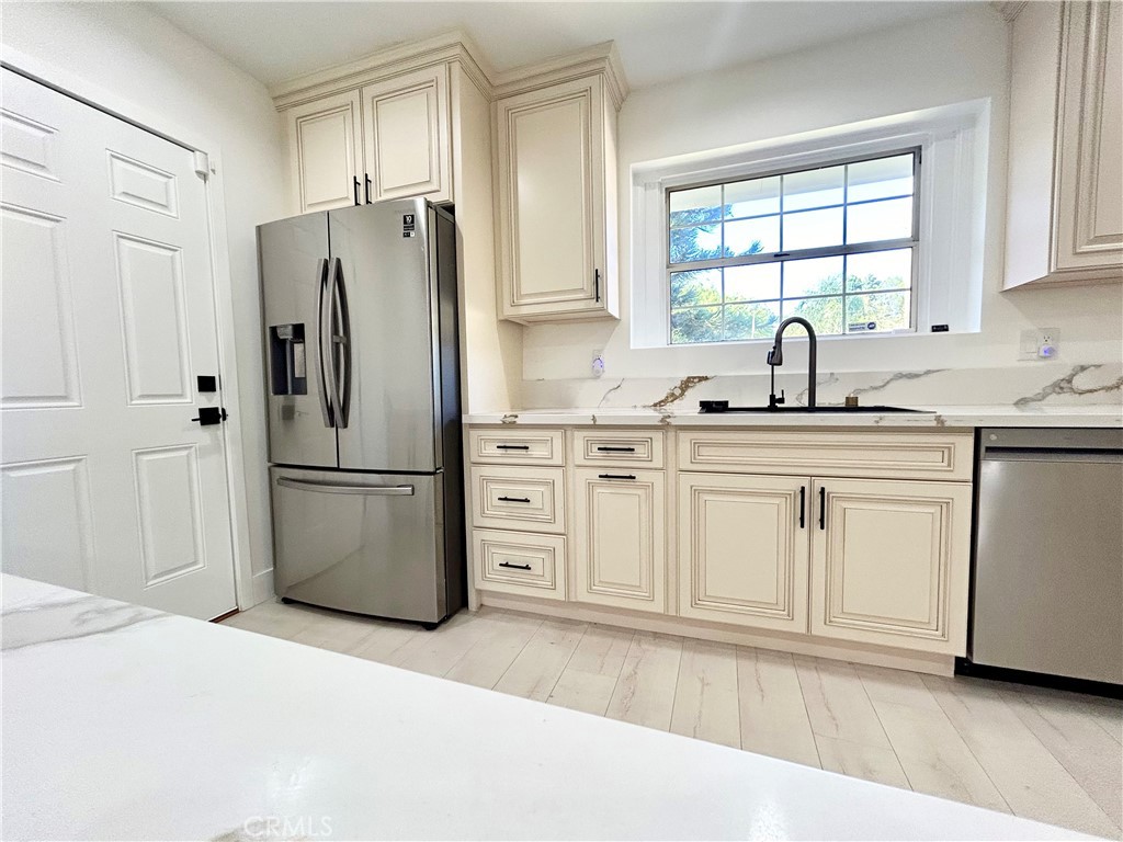 MLS #SR25274269 image #1