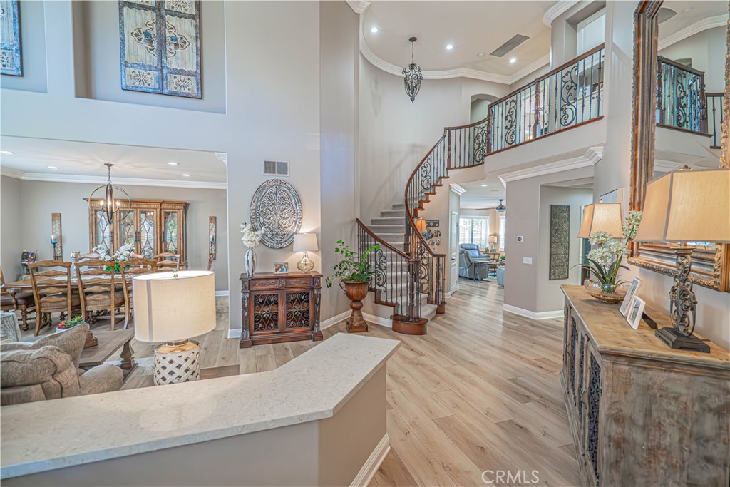 MLS #SR25274283 image #3