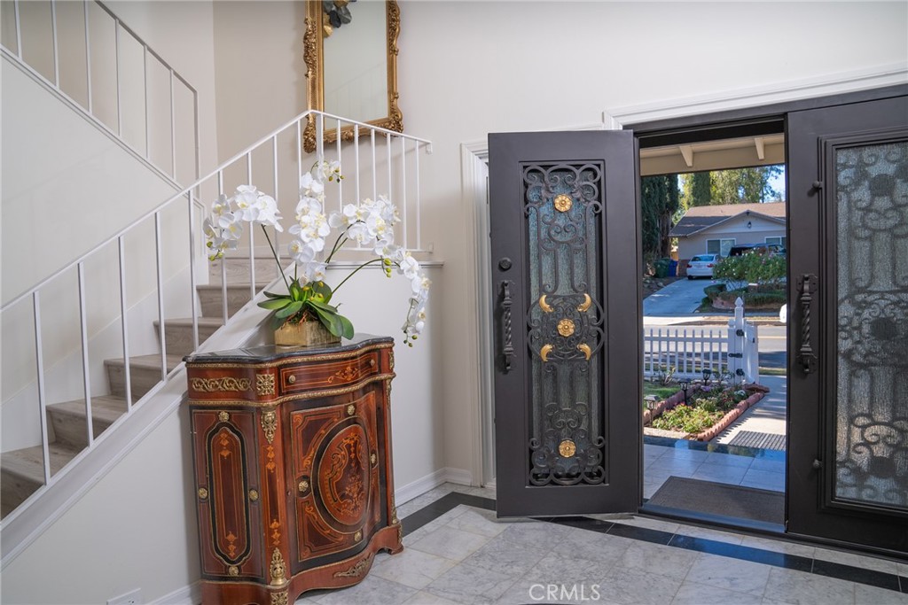 MLS #SR25274302 image #2