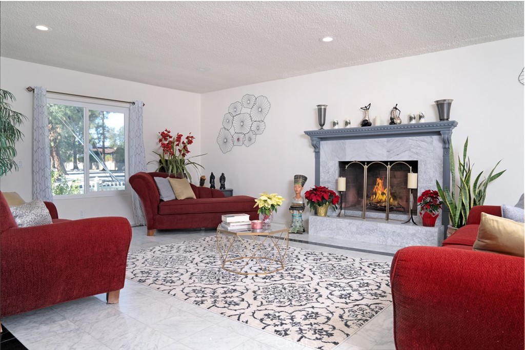 MLS #SR25274302 image #4