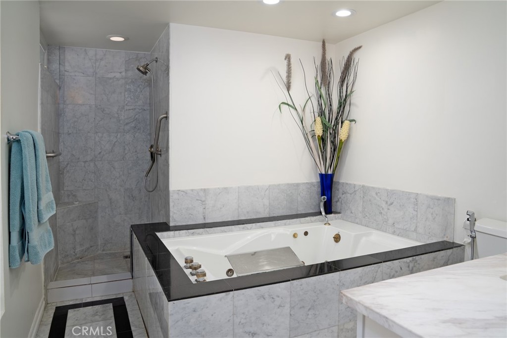 MLS #SR25274302 image #43