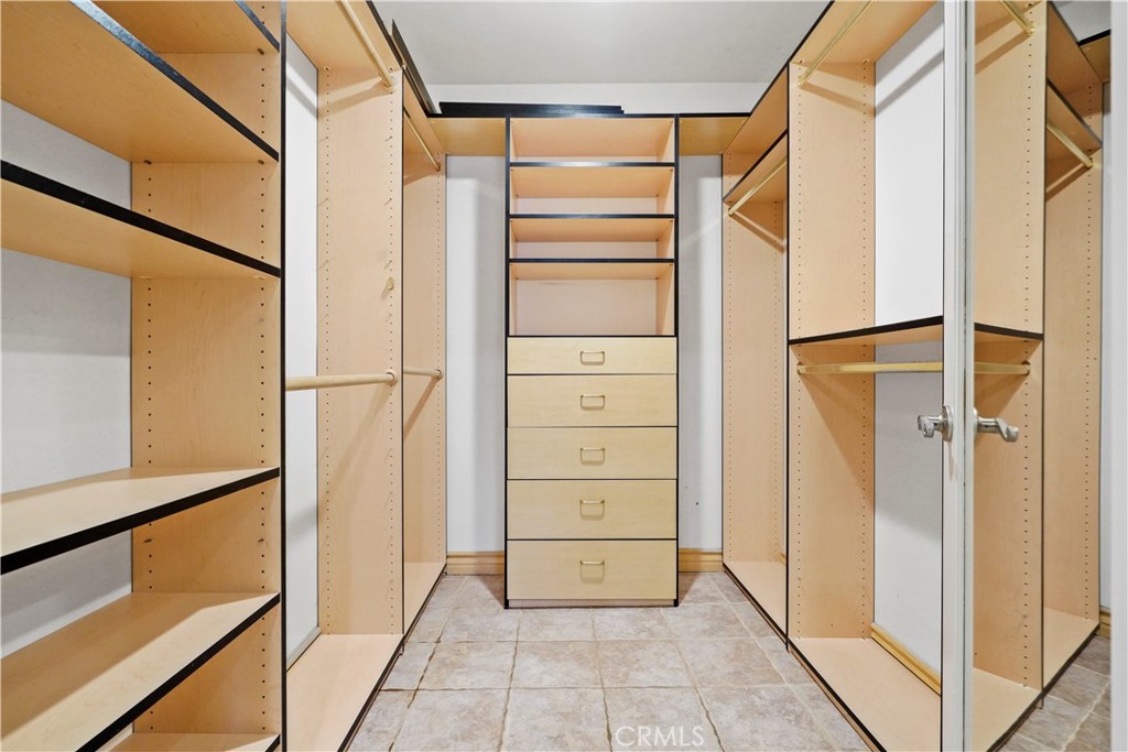 MLS #SR25274303 image #10