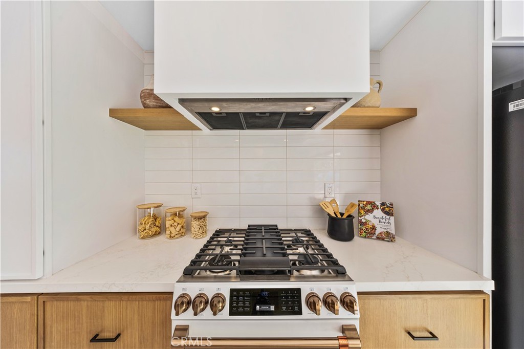 MLS #SR25274335 image #7