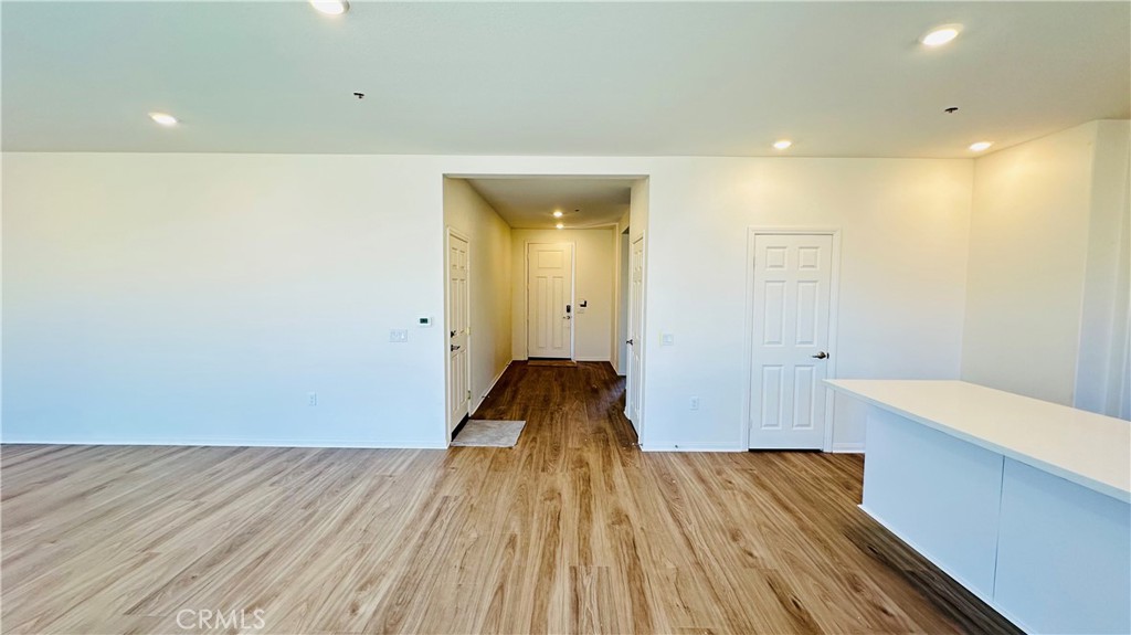 MLS #SR25274345 image #5