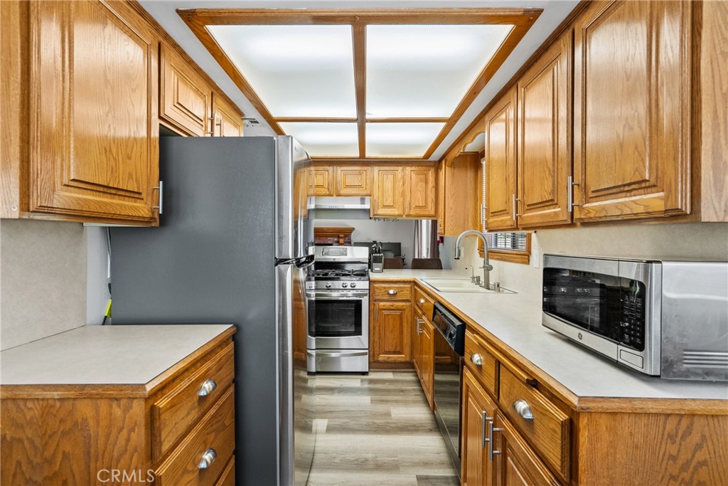 MLS #SR25274435 image #5