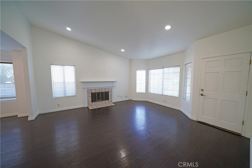 MLS #SR25274480 image #2