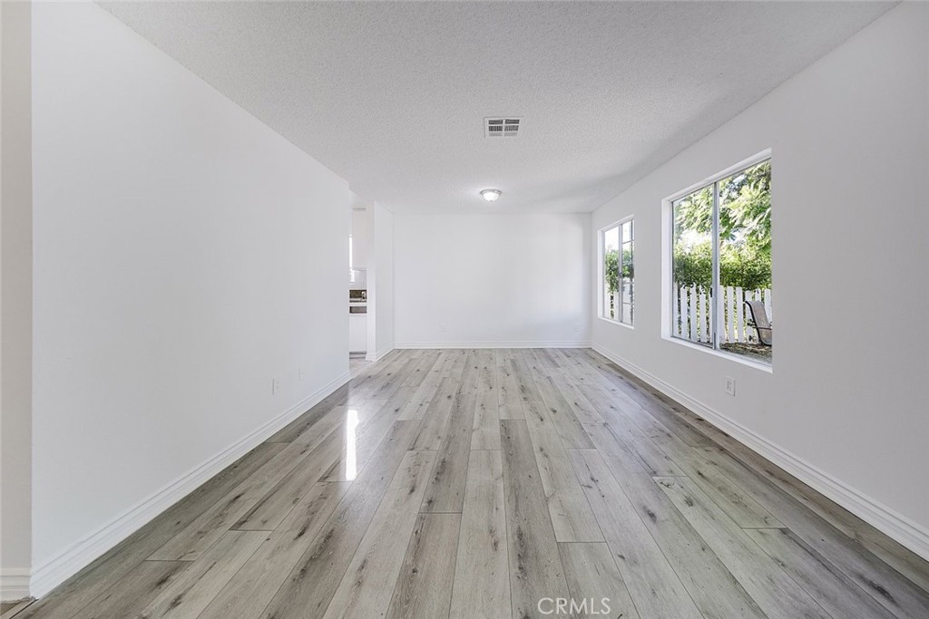 MLS #SR25274507 image #4