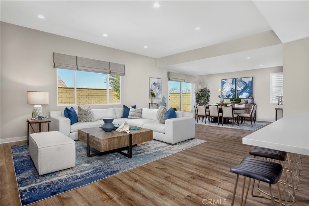 MLS #SR25274511 image #1