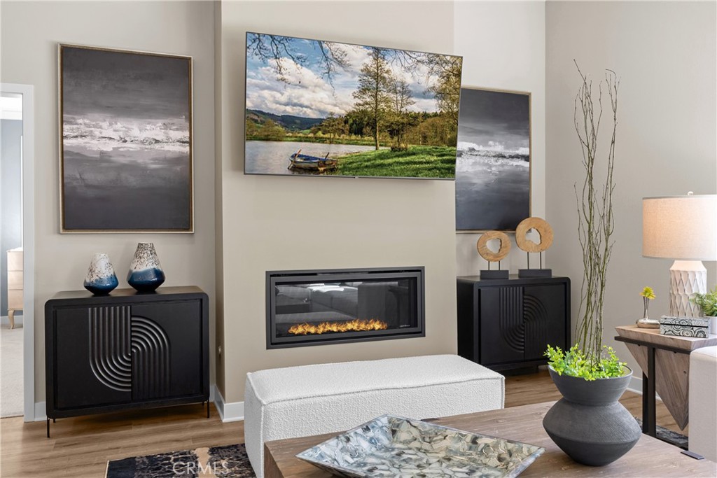 MLS #SR25274511 image #2