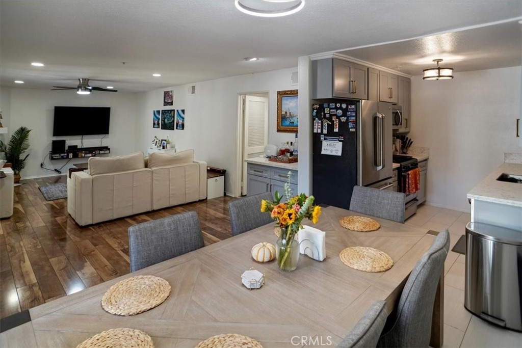 MLS #SR25274527 image #2