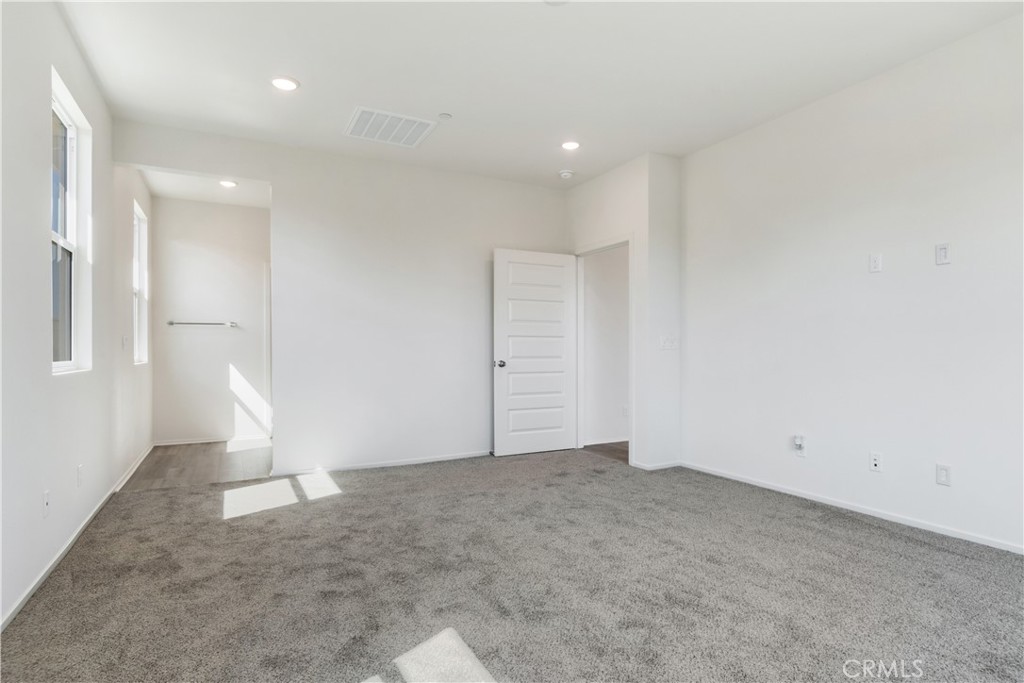 MLS #SR25274529 image #9