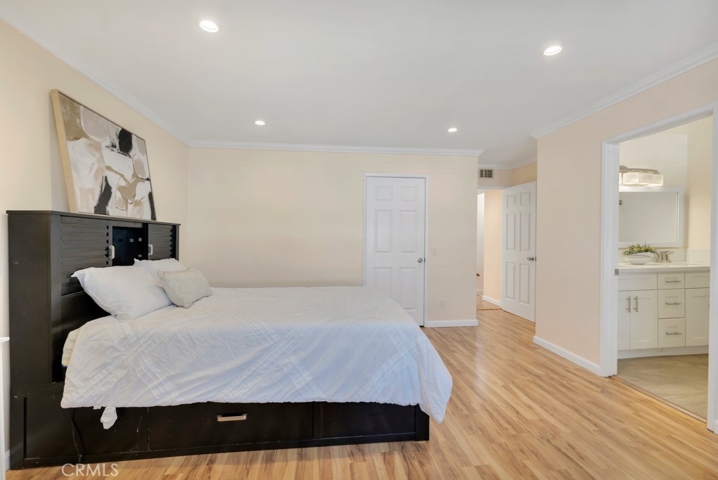 MLS #SR25274575 image #21