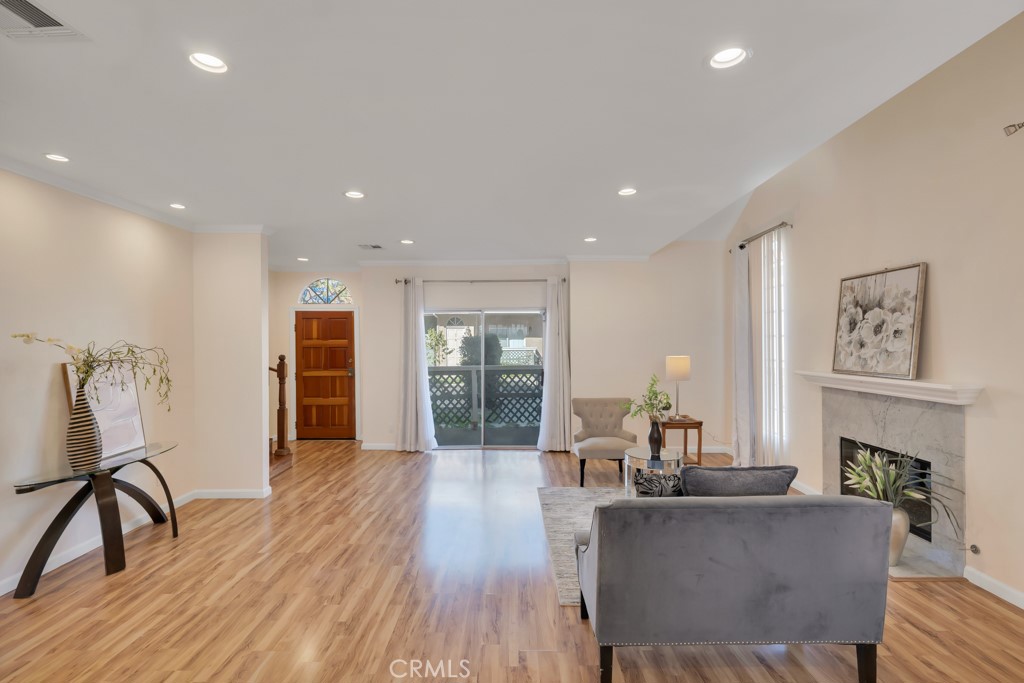 MLS #SR25274575 image #6