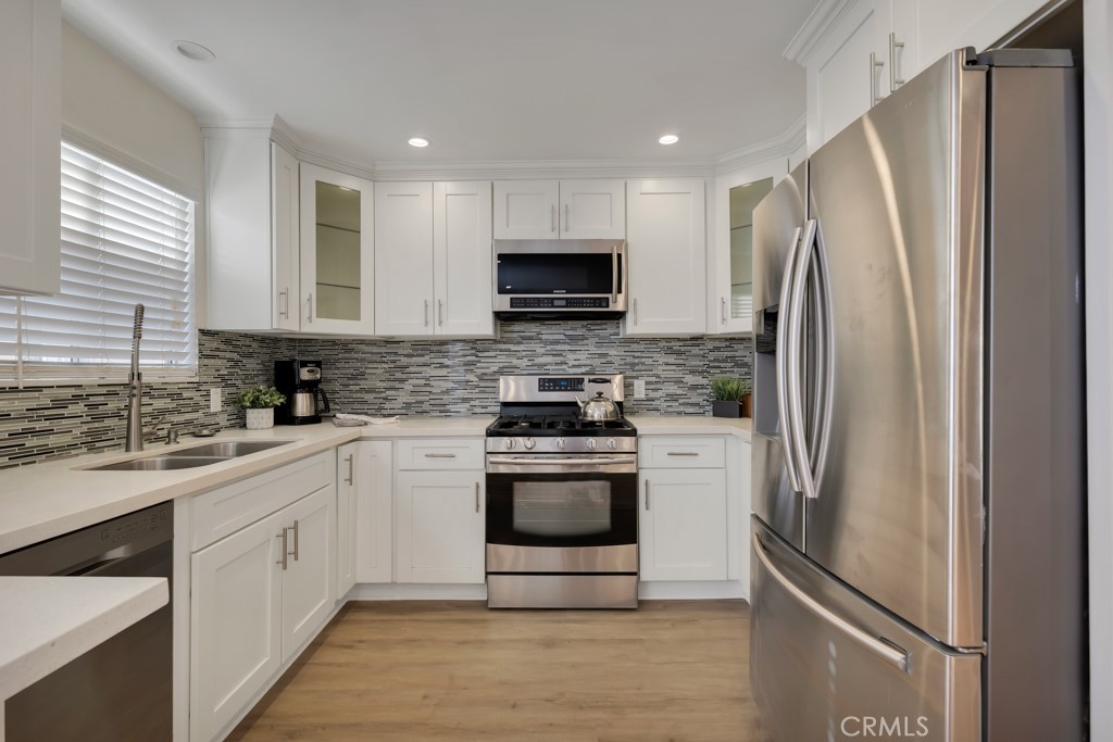 MLS #SR25274575 image #8