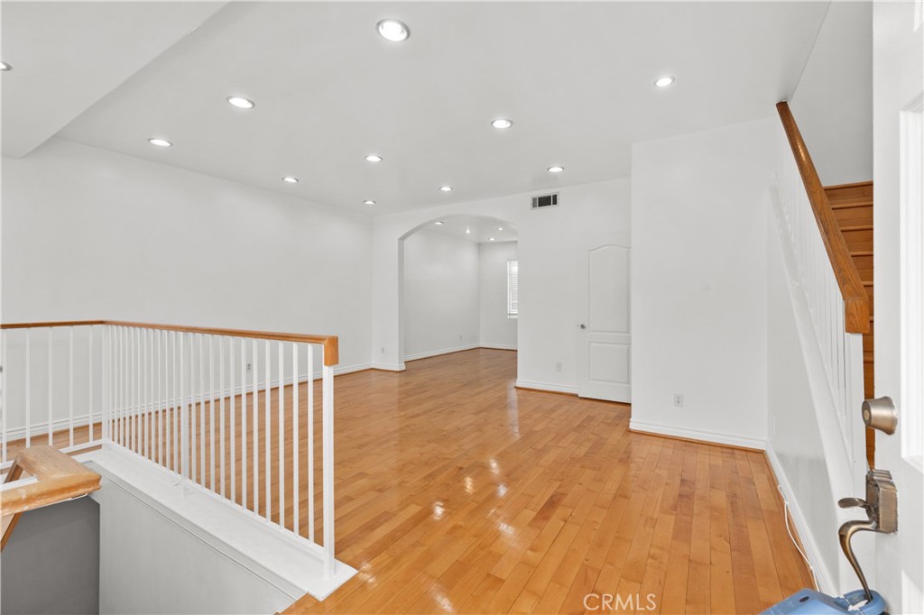 MLS #SR25274685 image #33