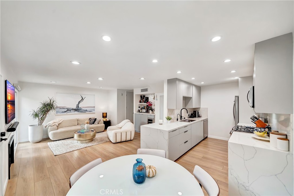 MLS #SR25274721 image #3