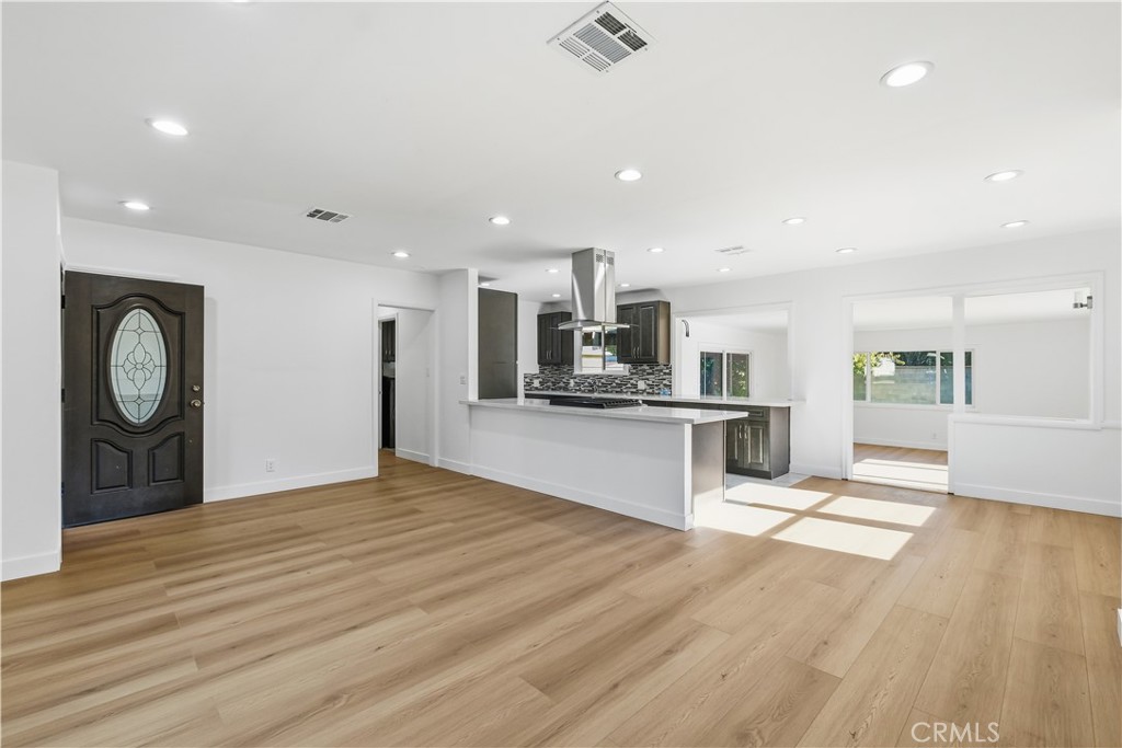 MLS #SR25274732 image #6