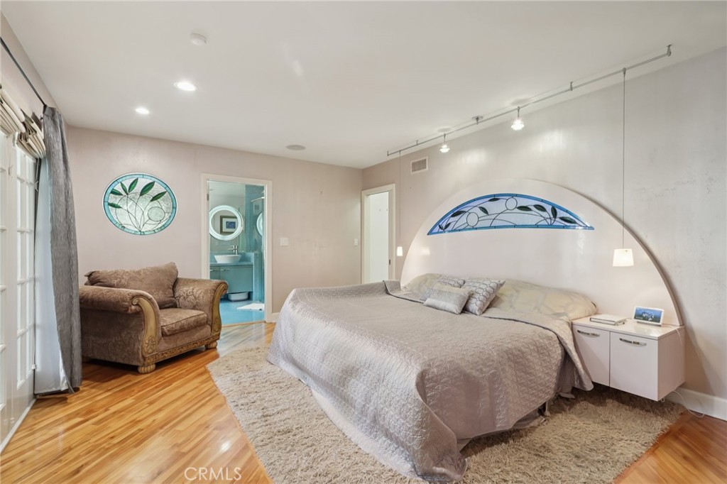 MLS #SR25274737 image #12