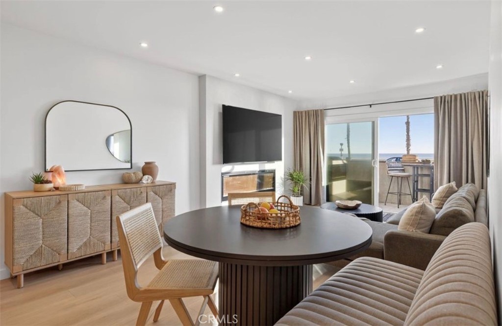 MLS #SR25274773 image #3