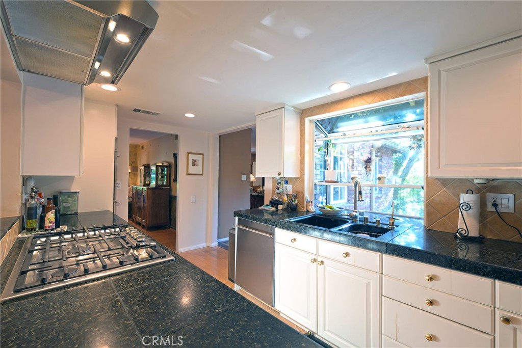 MLS #SR25274798 image #23