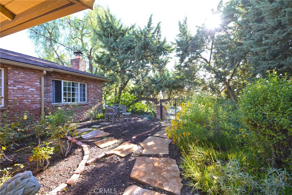 MLS #SR25274798 image #9