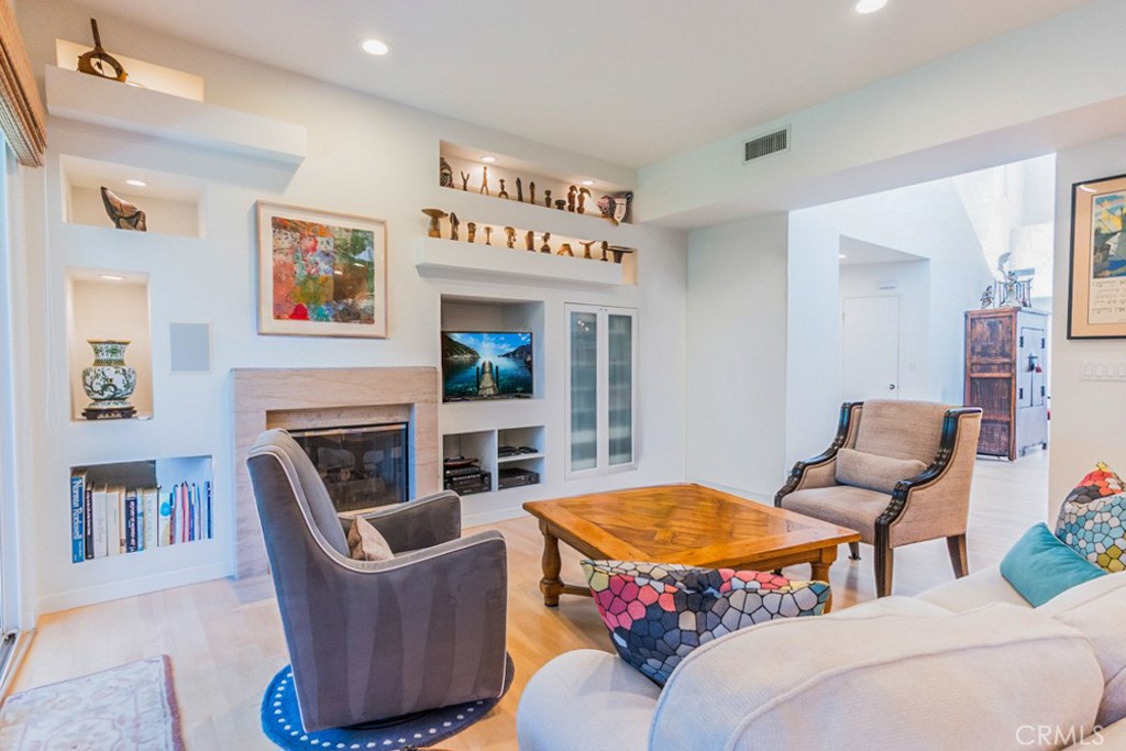 MLS #SR25274913 image #18