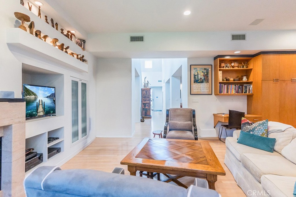 MLS #SR25274913 image #24