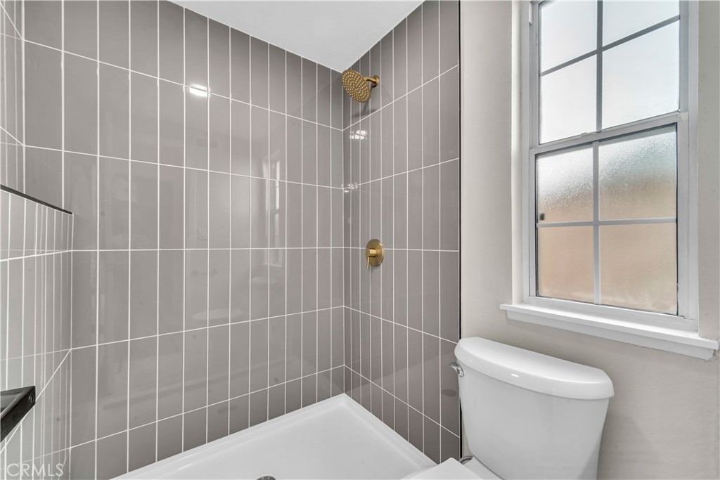 MLS #SR25274930 image #16