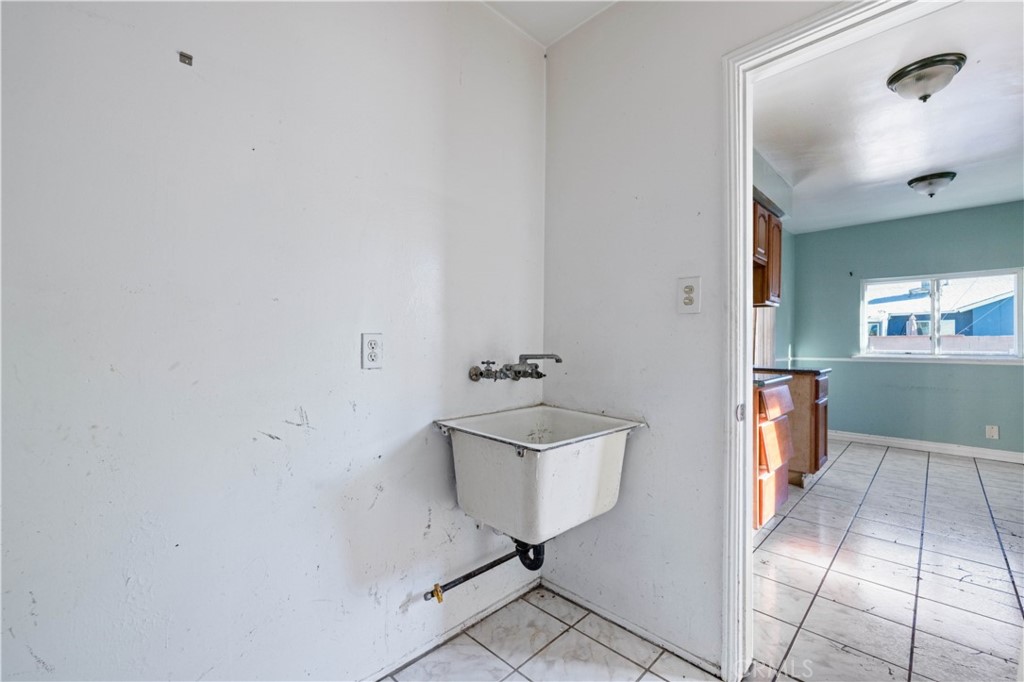 MLS #SR25274997 image #9