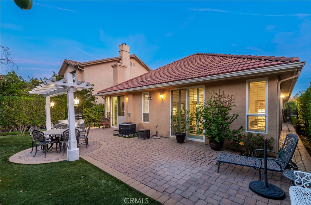 MLS #SR25275060 image #2