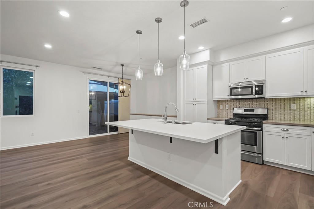 MLS #SR25275156 image #9