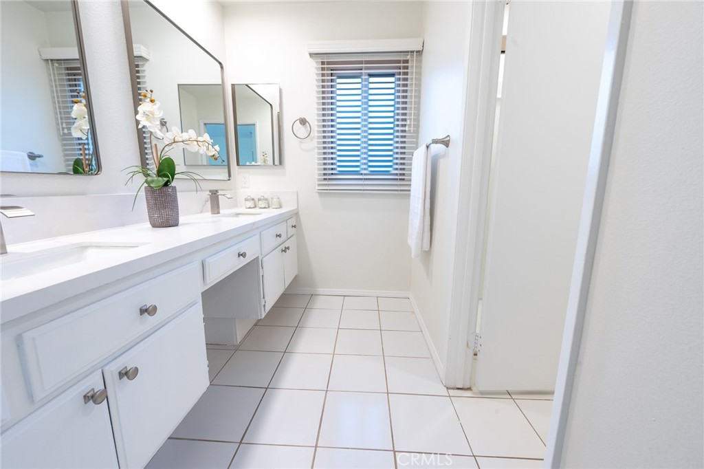 MLS #SR25275195 image #16