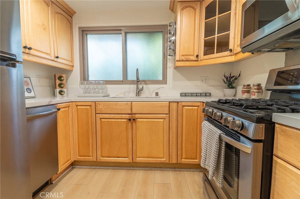 MLS #SR25275195 image #8