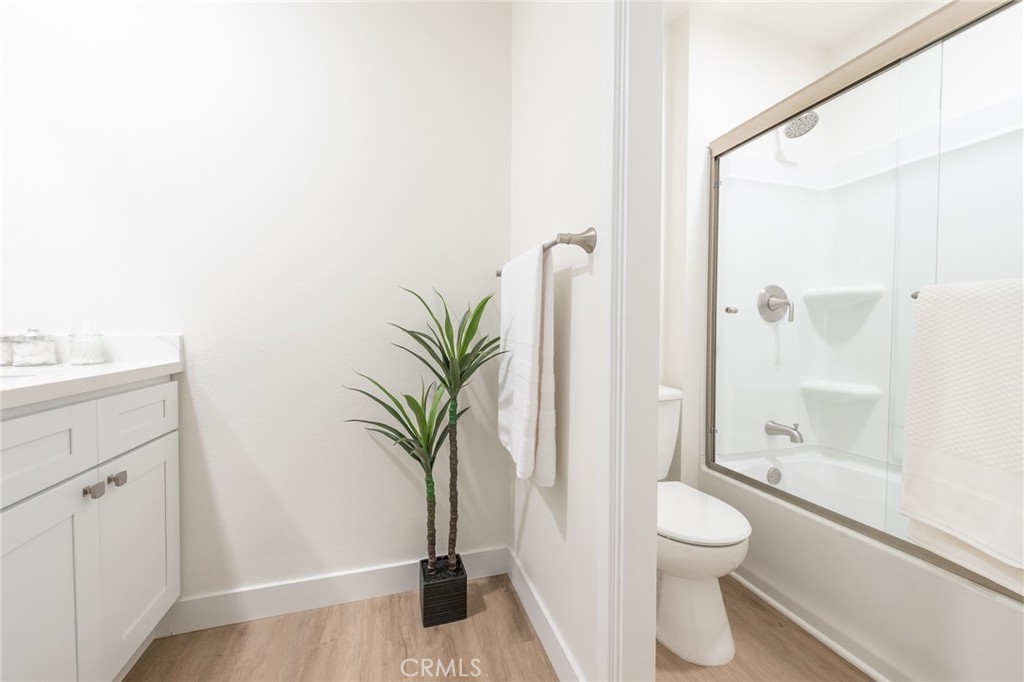 MLS #SR25275195 image #9