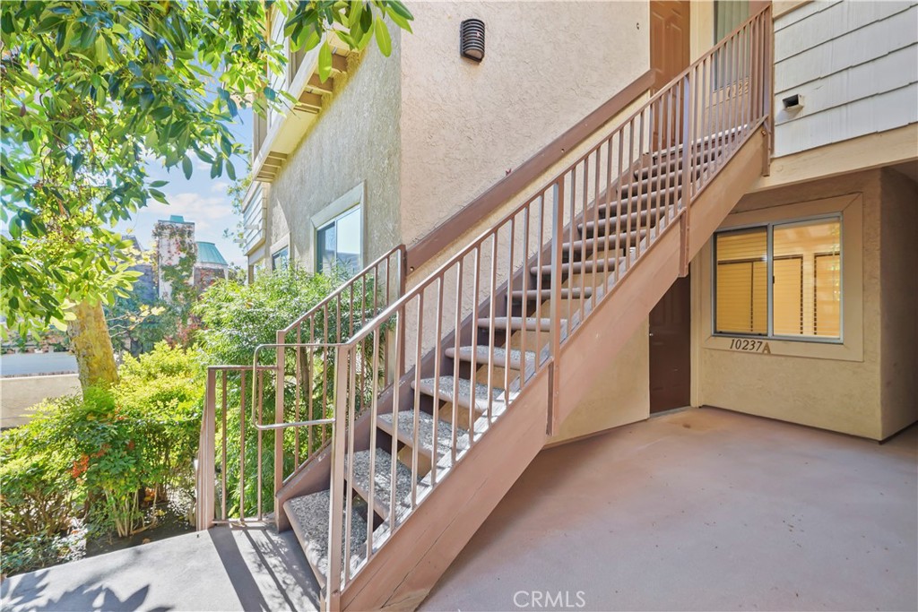 MLS #SR25275281 image #4