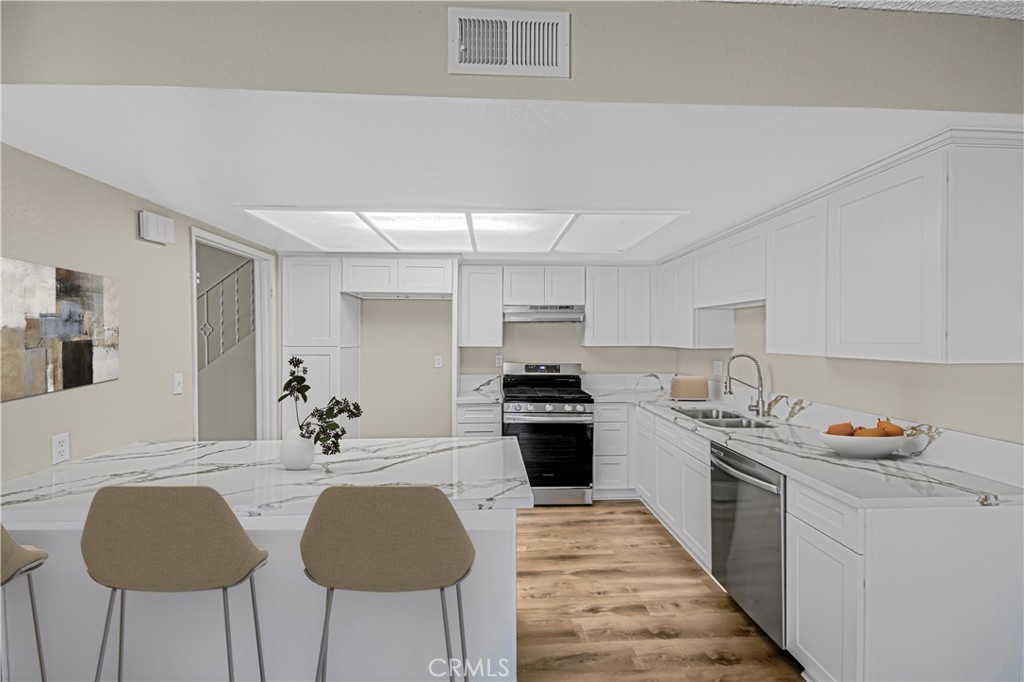 MLS #SR25275291 image #5