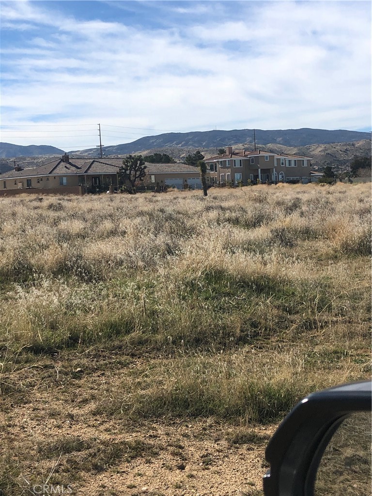 MLS #SR25275298 image #2