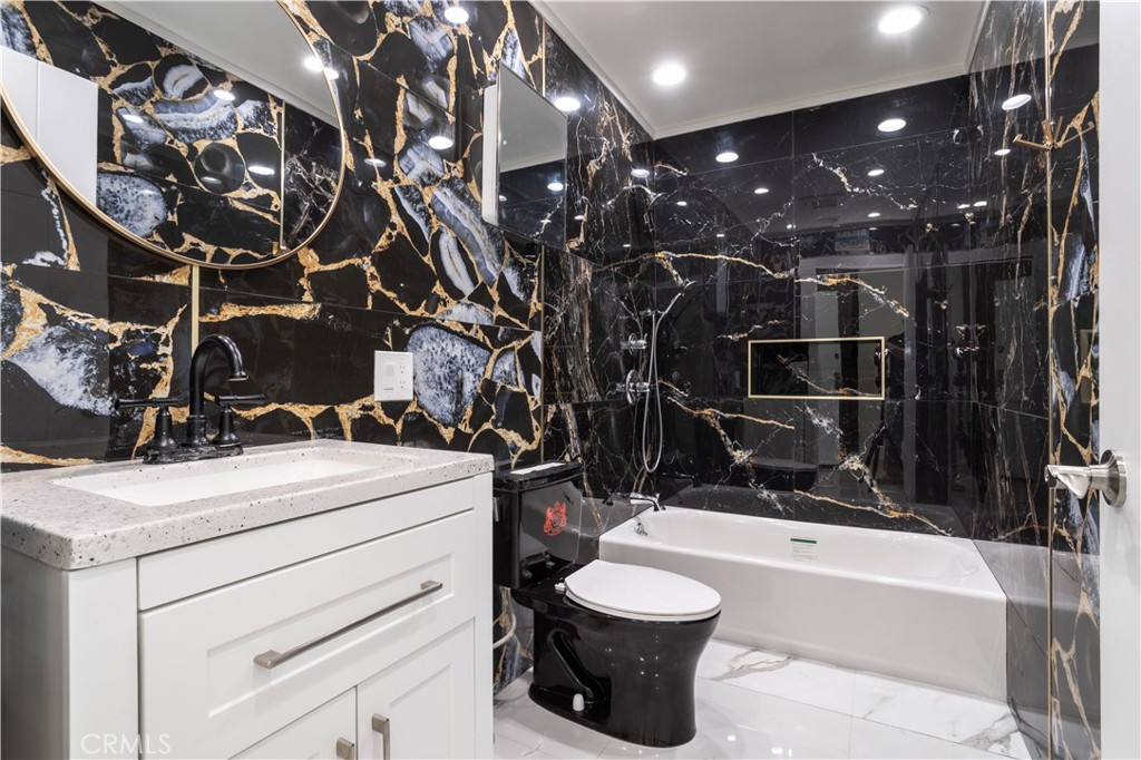 MLS #SR25275304 image #8