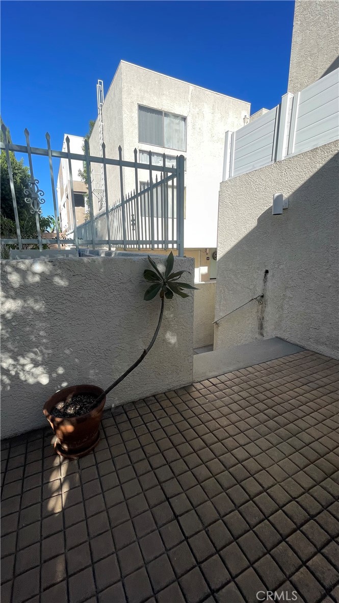 MLS #SR25275316 image #4