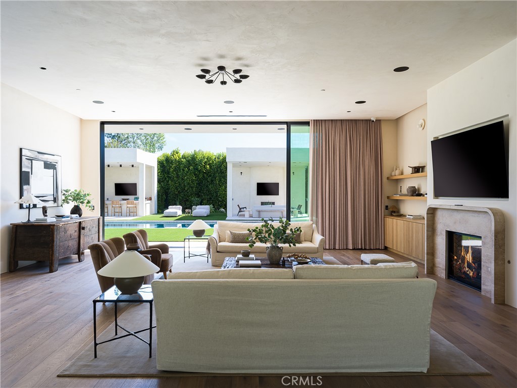 MLS #SR25275369 image #12