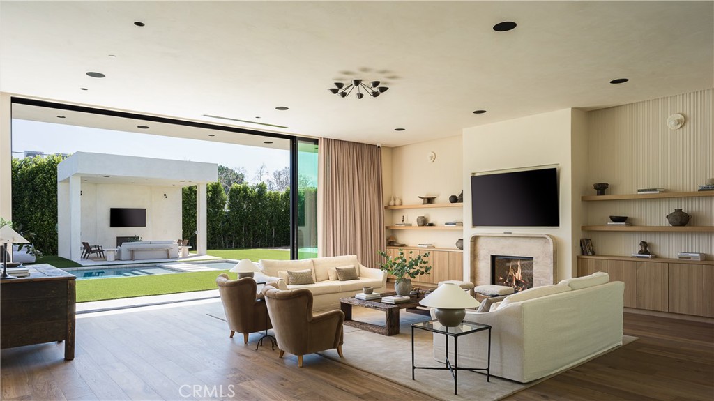 MLS #SR25275369 image #13