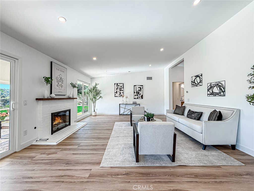 MLS #SR25275474 image #16