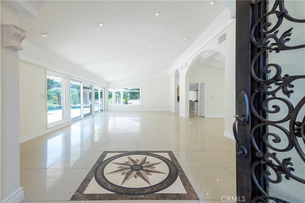 MLS #SR25275479 image #2