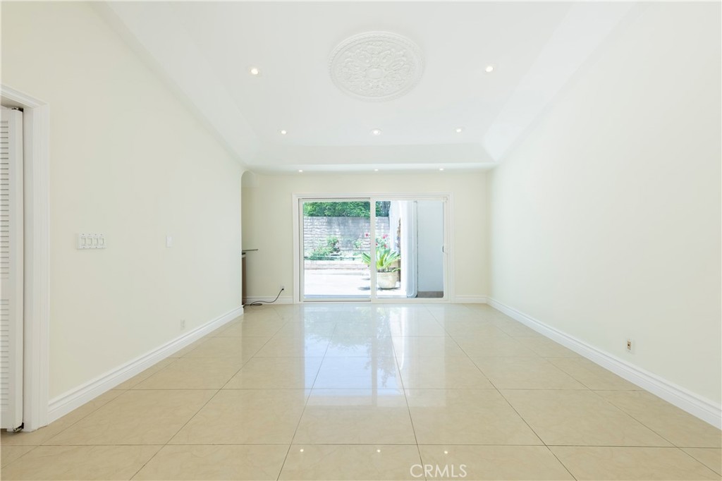 MLS #SR25275479 image #5