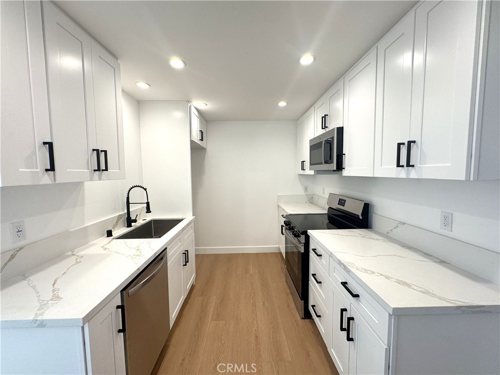 MLS #SR25275285 image #5