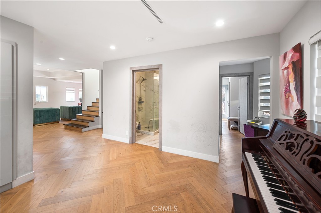 MLS #SR25275500 image #11